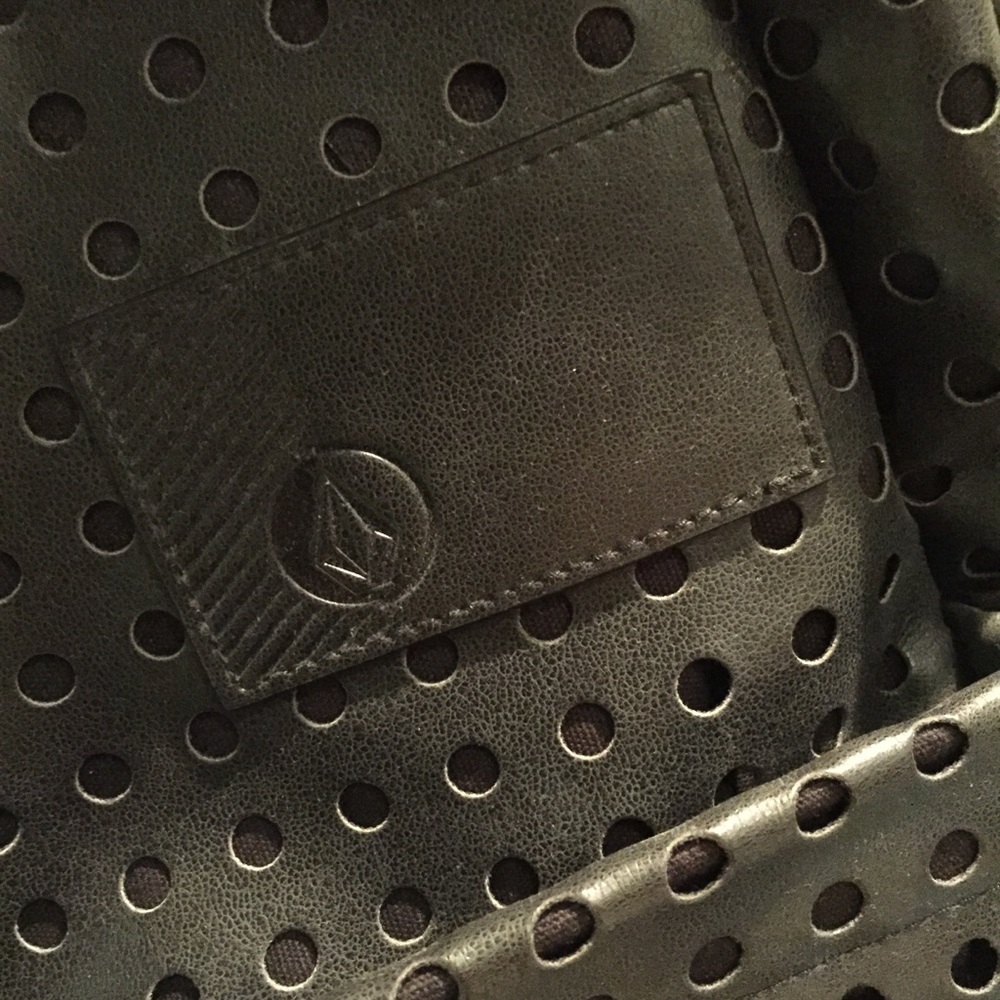 Black Volcom Backpack - Picture 2 of 6